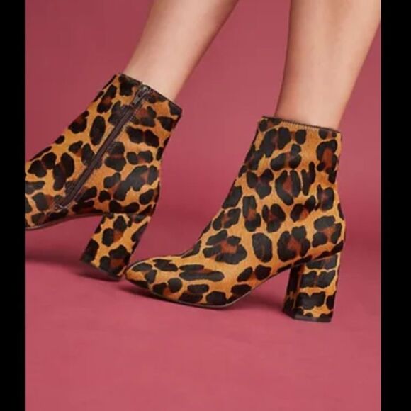 Anthropologie Matisse Grove Calf Hair Leopard Leather Ankle Boots - Picture 2 of 13